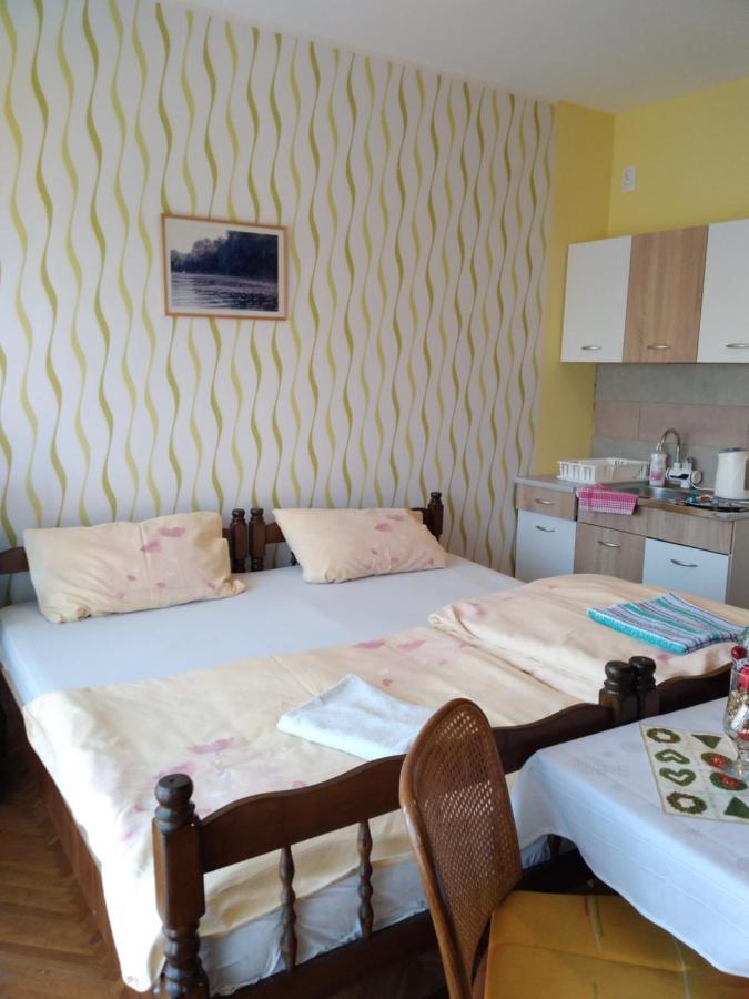 2 Haloszobas Apartman Kanjiža Εξωτερικό φωτογραφία